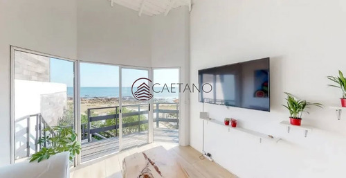 Imagen 2 de 13 de Excepcional Loft Enfrente Al Mar!