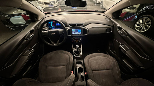 Chevrolet Onix Onix Hatch LT 1.0 8V FlexPower 5p Mec.