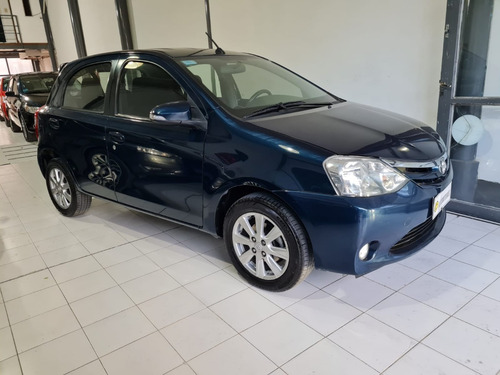 Imagen 2 de 8 de Toyota Etios 1.5 5ptas Xls 2016
