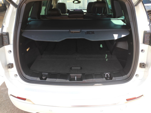 Jeep Commander 2.0 TD380 TURBO DIESEL OVERLAND AT9