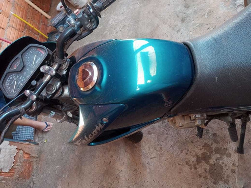 Imagem 4 de 8 de Honda 400 Cc