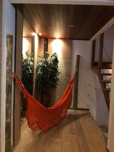 Imagem 16 de 20 de Cobertura Com 4 Suítes À Venda, 210 M² Por R$ 1.750.000 - Capivari - Campos Do Jordão/sp - Co0730