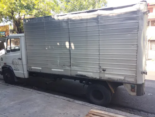 Camion Mercedes-benz 710, Año 1995, Con Caja Y Equipo/frio.