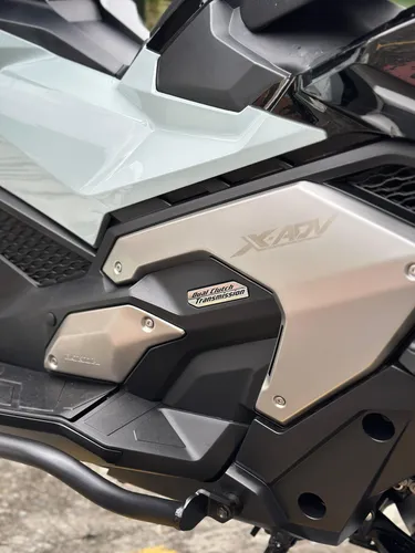 Honda Xadv 750 2024