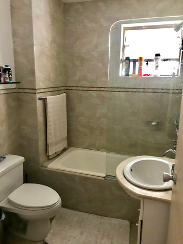Imagen 12 de 13 de Apartamento En Venta Urb. Campo Alegre C-19676