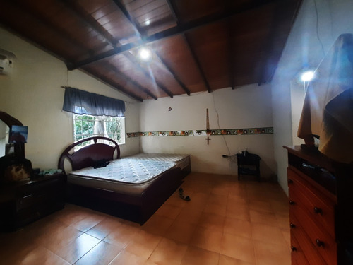Imagen 9 de 16 de Casa En Venta En Urb. Los Bagres, San Juan De Los Morros. 23-19960