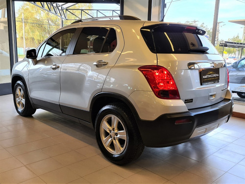 Imagen 3 de 15 de Chevrolet Tracker 1.8 Ltz Mt