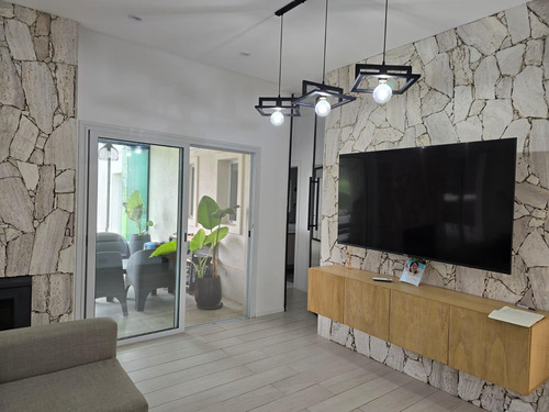 Casa 4 Ambientes En Alquiler Lujan Barrio San Roque Comarcas De Lujan Zona Oeste