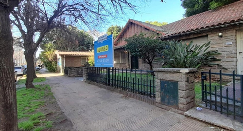 Imagen 2 de 30 de Gran Chalet Centrico