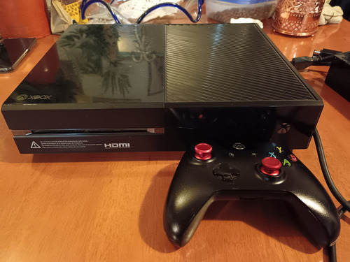 Xbox One 500gb + Control Y Fuente De Poder Originales.