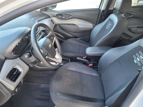 Imagem 6 de 11 de Chevrolet Onix 1.4 Lt Spe/4