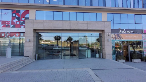 Oficina En El Mejor Sector / Límite Reñaca Y Concon