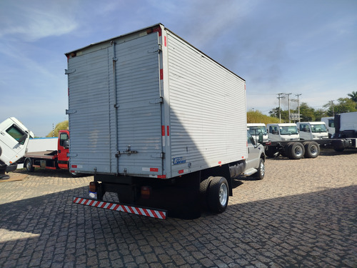 Ford F-4000 4x2 - Baú