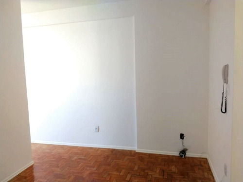 Imagem 9 de 25 de Apartamento Com 1 Dormitório Para Alugar, 38 M² Por R$ 750,00/mês - Centro - Campinas/sp - Ap1019