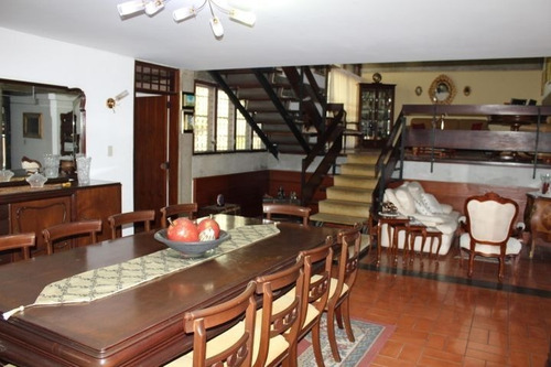 Imagen 4 de 21 de Casa En Venta Urb,prados Del Este Mls #22-15126 Sc