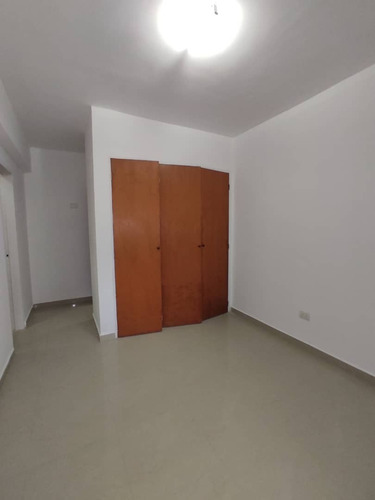 Imagen 7 de 14 de Alquila Hermoso Apartamento A Estrenar Sin Amoblar Urb. La Chimenea Andres Peña