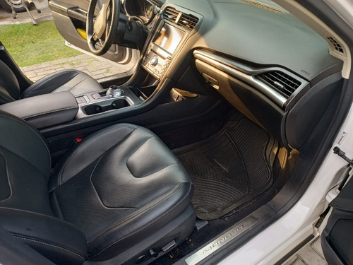 Imagen 14 de 20 de Ford Mondeo Titanium Ecoboost