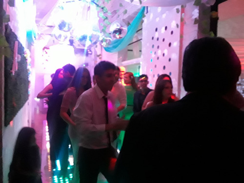 Imagen 2 de 7 de Salon De Fiestas Y Eventos - Alquiler