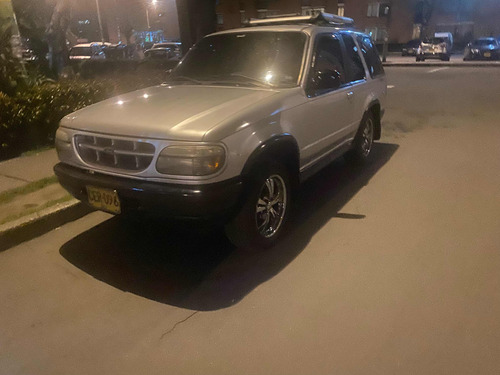 Ford Explorer 4.0 Aventura