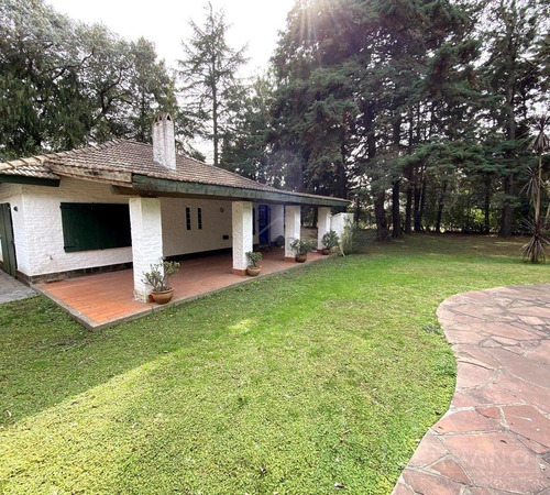 Venta Casa 4 Amb Con Piscina En Barrio Parque Sakura, Exaltación De La Cruz-pcia De Buenos Aires