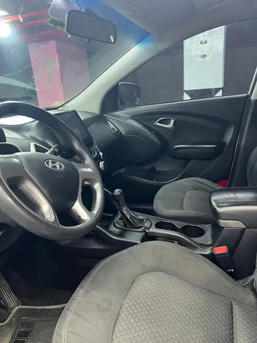 Hyundai Tucson IX35 GL 2.0 4X2