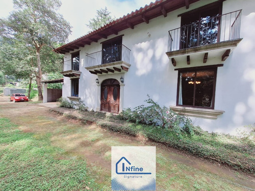 Casa Estilo Colonial Con Local Comercial A Orilla Carretera