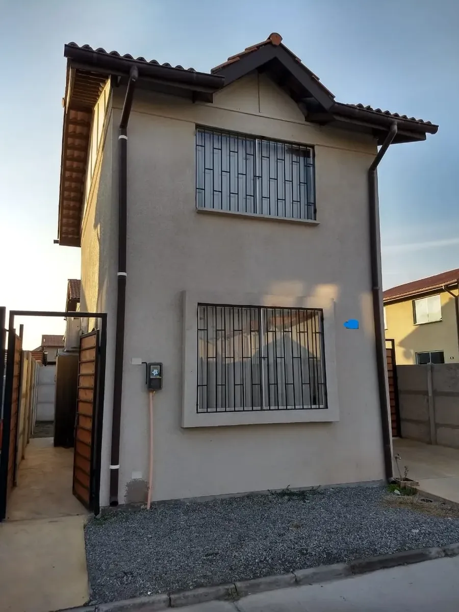 Imagen 2 de 10 de Se Arrienda Casa En Valle Grande, Lampa