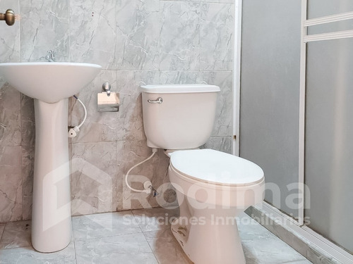 Imagen 6 de 9 de Apartamento En Alquiler, La Candelaria