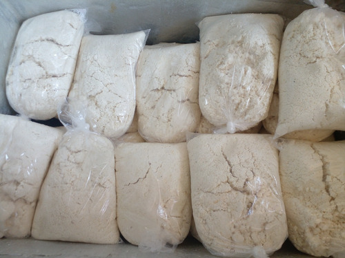 Imagen 5 de 7 de Masa De Yuca Para Empanda Bollito Arepita