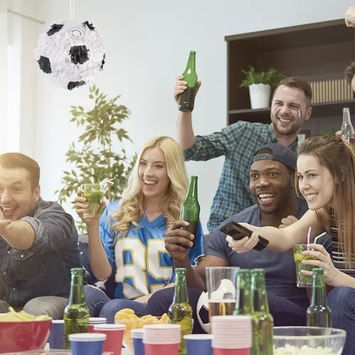 Artículos Para Fiestas Con Temática Deportiva Piñata Celebri