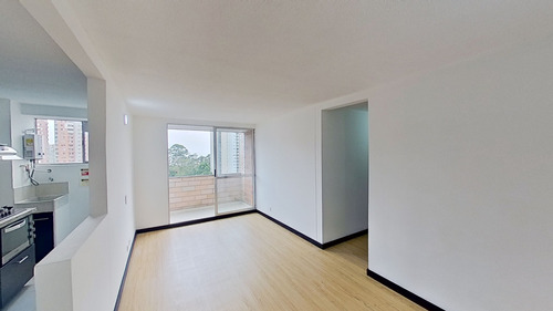 Se Vende Hermoso Apartamento En Loma De Los Bernal.