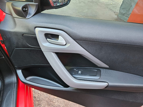 Peugeot 208 1.6 Active