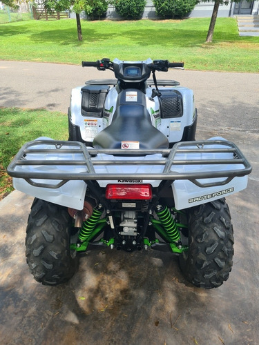 Imagen 13 de 16 de Kawasaki Brute Force 750