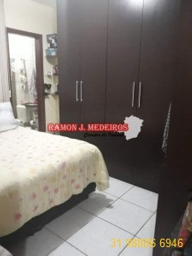 Imagem 15 de 24 de Bairro Copacabana Excelente Casa Colonial Geminada 2qts Sendo 1 Suíte Próximo Av. Central/portugal Em Bhte-mg
