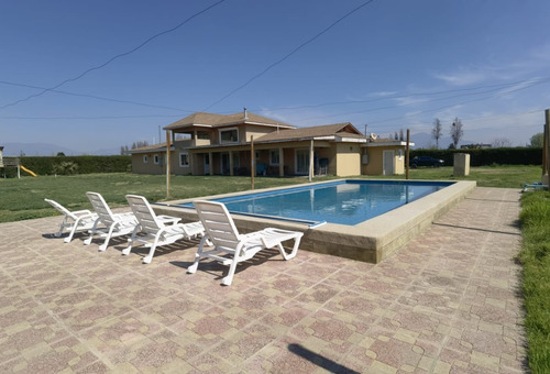 Parcela Con Casa En Condominio Comuna Isla De Maipo.