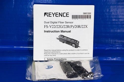 Sensor Digital Keyence De Fibra Óptica Pnp Fs-v22rp