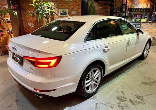 Imagem 8 de 17 de Audi A4