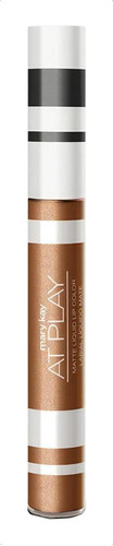 Labial Mary Kay Liquid Lipstick At Play color champagne metal mate/metálico