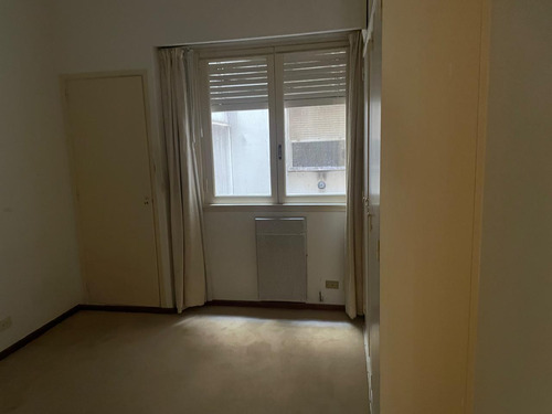 Departamento En Recoleta De 3 Ambientes