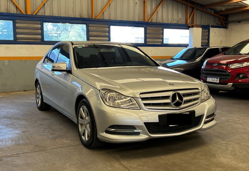Imagen 2 de 16 de Mercedes Benz C200 Blueefficiency 2013