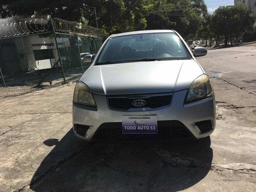 Kia Rio 2012 1.6 4 P