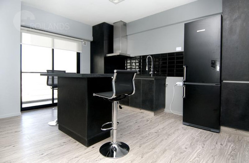 Venta Departamento Duplex 3 Ambientes Con Balcón Y Parrilla Saavedra