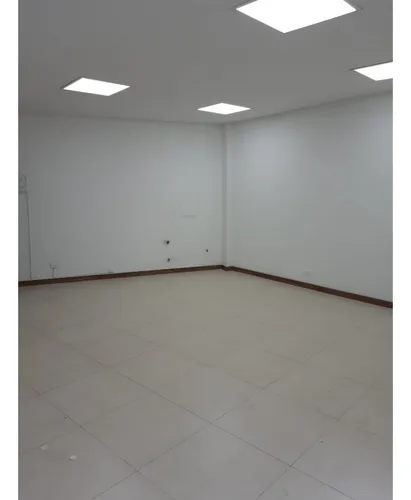 Venta De Local En La Camelia