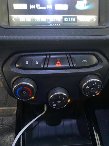 Imagen 19 de 25 de Chevrolet Onix Ltz 1.4 2019