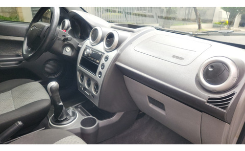 Ford Fiesta 1.0 ROCAM HATCH 8V FLEX 4P MANUAL