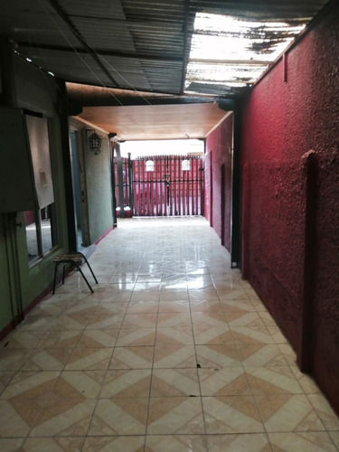 Hermosa Casa En Pasaje Los Alerces Lampa