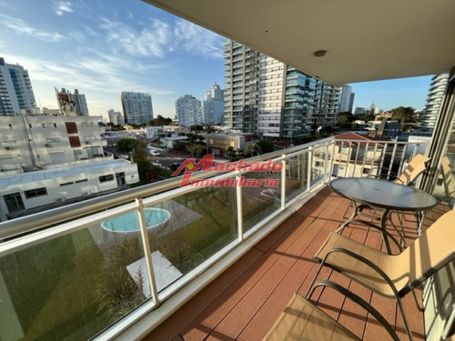 Apto En Venta, Punta Del Este.