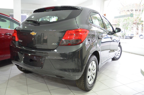 Imagen 6 de 17 de Chevrolet Onix 1.4 Joy Ls