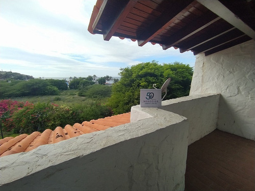 Imagen 10 de 14 de Town House Remodelado Con Hermosa Vista Al Mar
