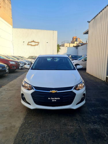 Imagen 5 de 22 de Nuevo Chevrolet Onix 1.2 Lt Tech 2023 0km Color Smartin2